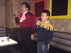 -百威KTV(恒福路店)