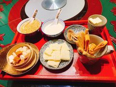 -九十九顶毡房(阜石路店)