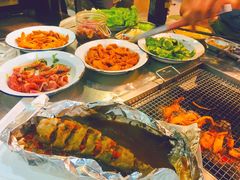 -马路牙子烧烤音乐酒馆(望京店)