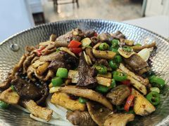 -鼎记酒楼(雁南一路店)