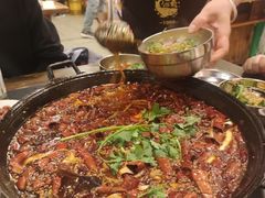 -鸿顺老铁锅美蛙鱼府(解放碑店)