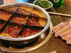 -邓莽子老火锅(中兴路总店)