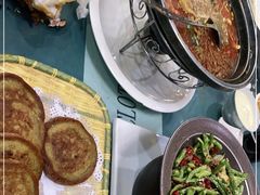 -三江源美食城