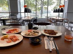 -昆山琶拉帝诗酒店·河畔咖啡厅Riverside Cafe