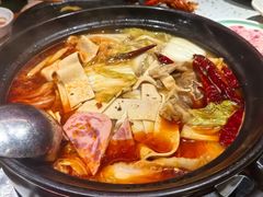 -沪小胖·小龙虾·蓝龙王(八佰伴店)
