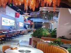 -享遇.锅姥姥牛排海鲜自助(小寨店)