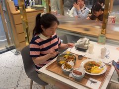 -池奈·咖喱蛋包饭(熙地港店)
