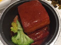 毛氏红烧肉配干笋-马凯餐厅(地安门店)