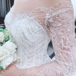 点击看大图 -GRACE KELLY婚纱与礼服(北京店)