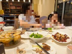 -辣螃铠盆盆蟹大排档(海昌店)