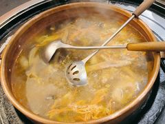 -阿山卓·野生菌火锅·纳西火塘烤肉