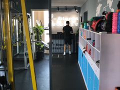 -悦健身私教工作室(双井店)