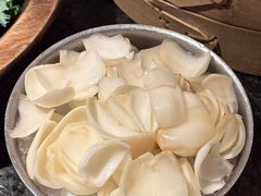 -三出山火锅(南京万象天地店)