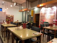 大堂-鹅庄·台湾美食(七宝店)