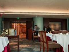 -粤财皇冠假日酒店·彩华轩中餐厅