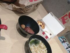 -灵芝妹子海鲜米线(凯德和平广场店)