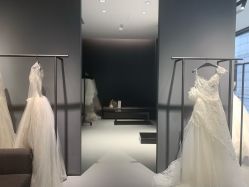 -Vera Wang婚纱礼服旗舰店