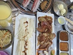-韩九点烤肉(大学城店)
