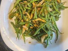 -木卡买提新疆餐厅·清真(新里海顿公馆店)