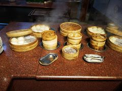 -怡咖啡海鲜自助餐厅(浦东香格里拉店)