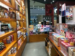 -西西弗书店&矢量咖啡(凯德晶萃广场店)