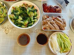 -晶牌烤鸭(延吉东路557弄小区店)