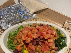 -油梨树 AVOCADO TREE(亮马桥店)