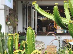 -ommo cafe(半岛城邦店)