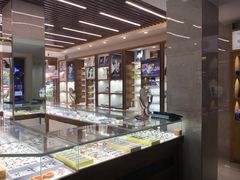 -明月眼镜(三坝店)