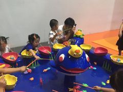 -蒙特利亲子乐园