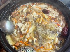 -抚仙湖生态石锅鱼野生菌(告庄店)