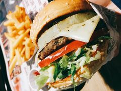 -The Habit Burger Grill 哈比特汉堡(复兴soho店)