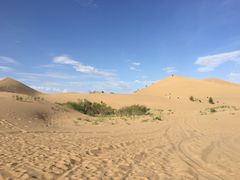 -亿利库布其七星湖沙漠生态旅游区