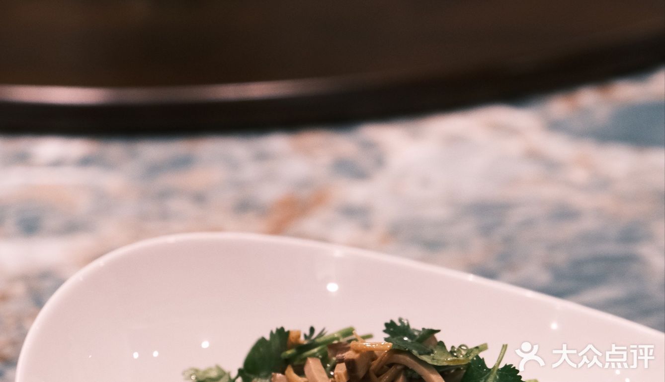 温润酒家，呵护友情