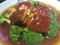 -万重锦·人文川菜馆(骡马市店)