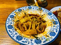 -柴窝堡22号辣子鸡·传承新疆菜