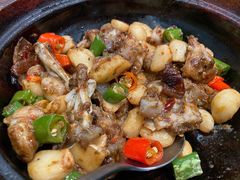 青花椒啫啫酱牛蛙-太兴餐厅(东方广场分店)
