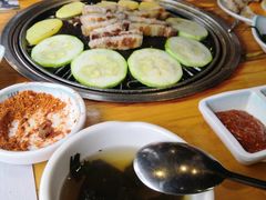 -唯成•韩国炭火烤肉 유성고기