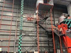 -极限PLAY运动娱乐新世界·团建派对潮玩休闲馆·室内蹦极高空游乐园