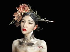 -金夫人化妆摄影职业培训学校