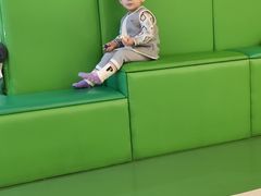 -爱睿思儿童早教亲子游泳(万象城店)