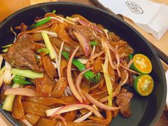 -来龙里 精致 东南亚餐室(万象城店)
