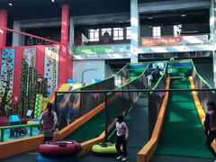 -蒙特利亲子乐园