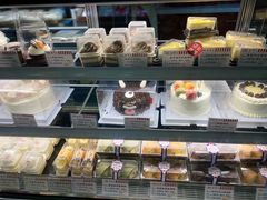 -红宝石·鲜奶小方·海派西点房(控江店)