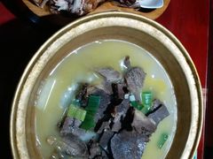 -窄巷子陕菜馆·地道陕西菜(粉巷店)