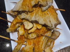 烤蘑菇-老万烧烤(典逸心洲店)
