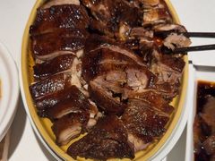 -八府香鸭·啫啫煲(华山路店)