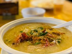 -拉威海鲜市场