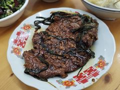 秘製红烧大排-谈灵农家柴爿菜饭