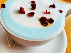 -ZING COFFEE 镜咖啡